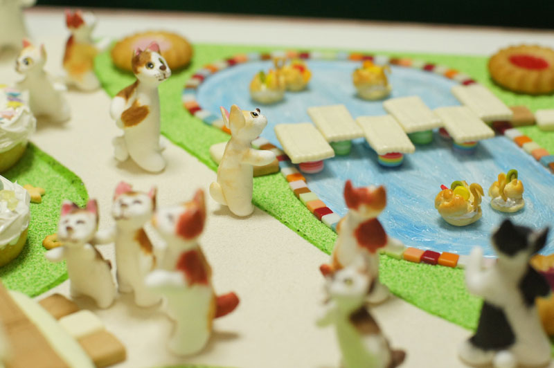 ������-1